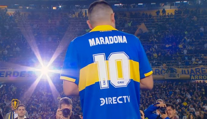 canaldeportv's tweet photo. 2001 de Diego a Roman / 2023 de Roman a Diego
😍 https://t.co/Yq5WNgIH7p