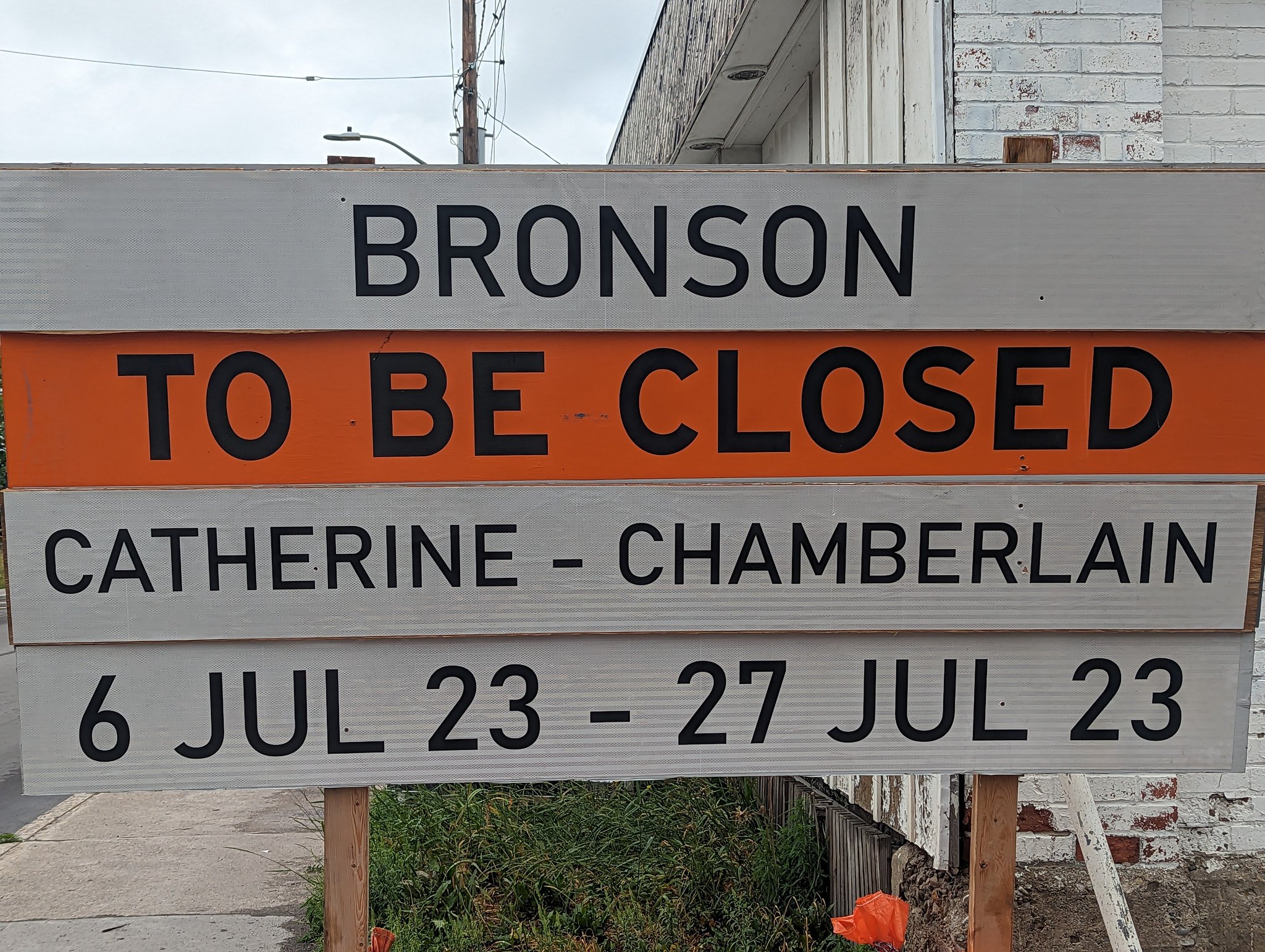 It's Jamie on Twitter "The section of Bronson under HWY 417 is going