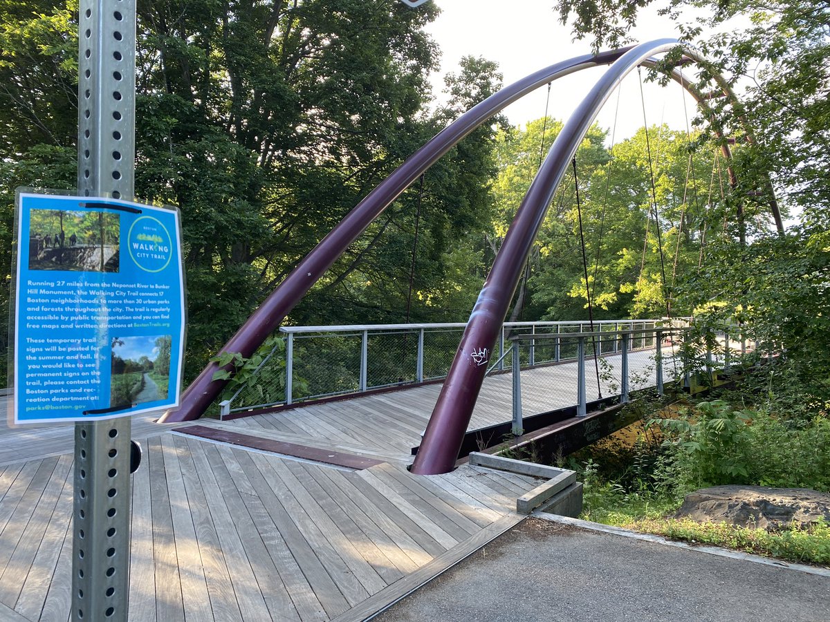 NepGreenway's tweet photo. The #WalkingCityTrail starts on the Neponset Trail in the town of Milton and meanders through many Boston neighborhoods, showing off some of the region’s best green spaces and walking paths! Check their website or follow @MilesPerHoward for more info. https://t.co/vw4bmXftKp
