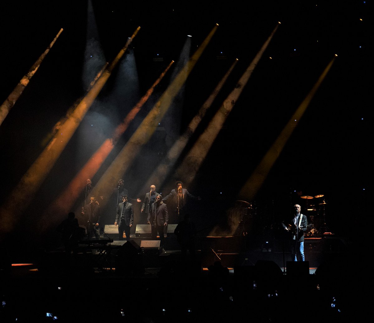 Rutas argentinas (allá vamos)
27 de junio: Santa Fe / 29 de junio: Rosario / 1 de julio: Córdoba
📸Silvana Robert (imágenes del Luna Park,10 de junio de 2023)