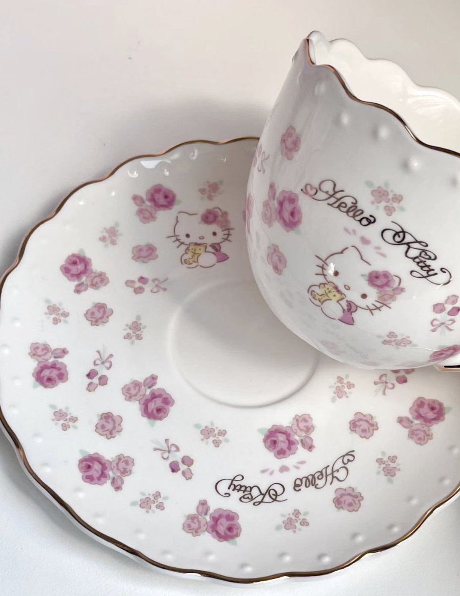 hello kitty cup & saucer