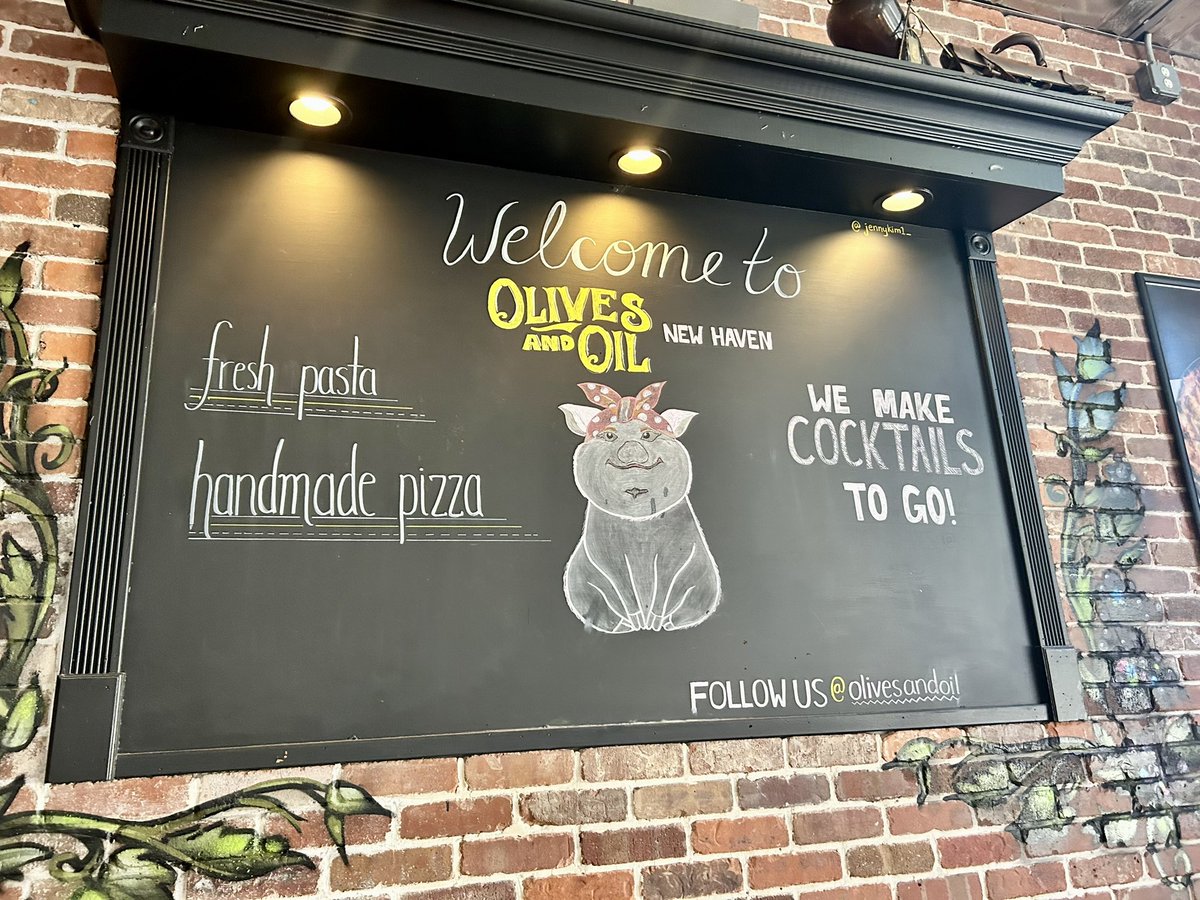 A sunny Sunday cocktail competition showcases Nikka Coffey Gin in New Haven. 
#connecticut #cocktails #cocktailcompetition #beverageindustry #tradenews