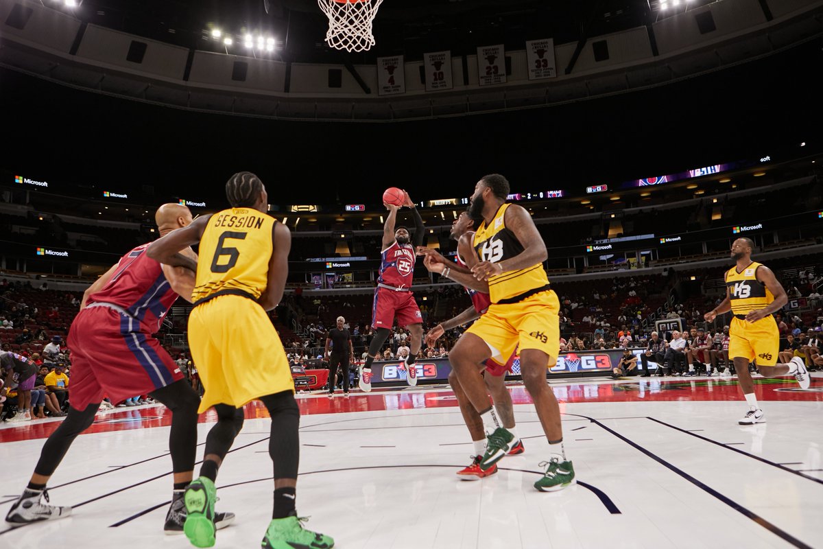 Chicago!! Thank you for an amazing Week 1 🔥 The Summer Of Fire continues in Dallas for Week 2 on July 1st