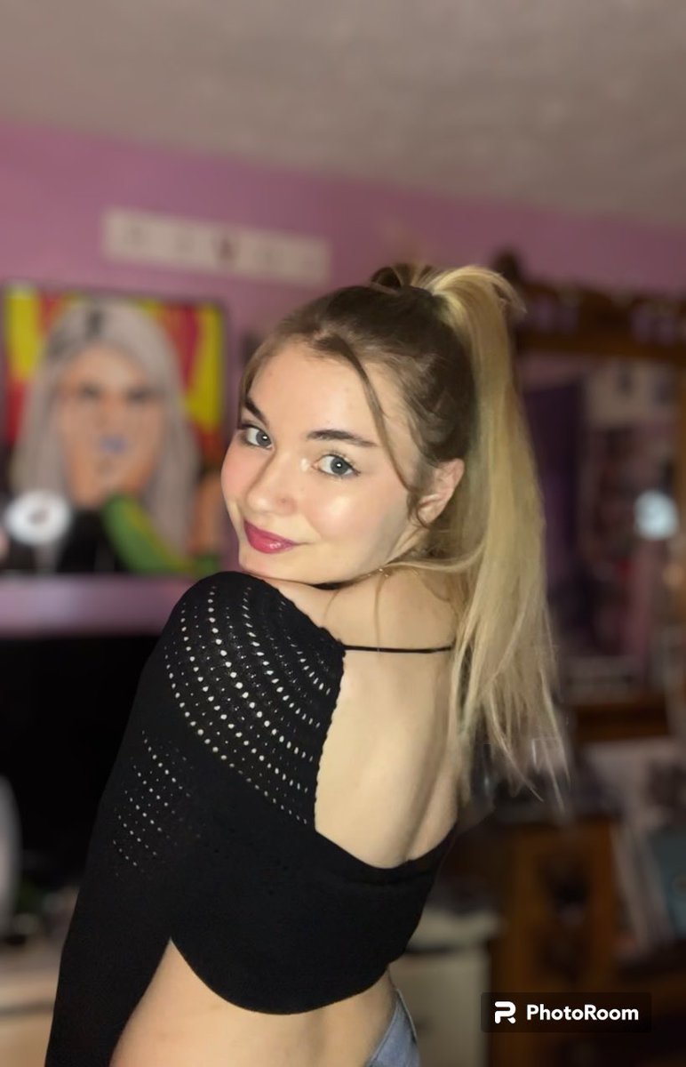 MAXXINE DUPRI on Twitter: "Glowing!!!