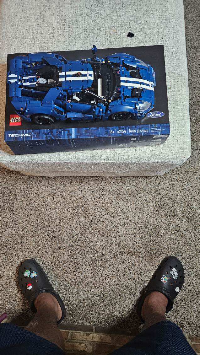 dcburns_26's tweet photo. Took me 3.5 days but I finished πͺπΎ #fordgt #buildingcars #futureengineer https://t.co/a4x5eDutAF