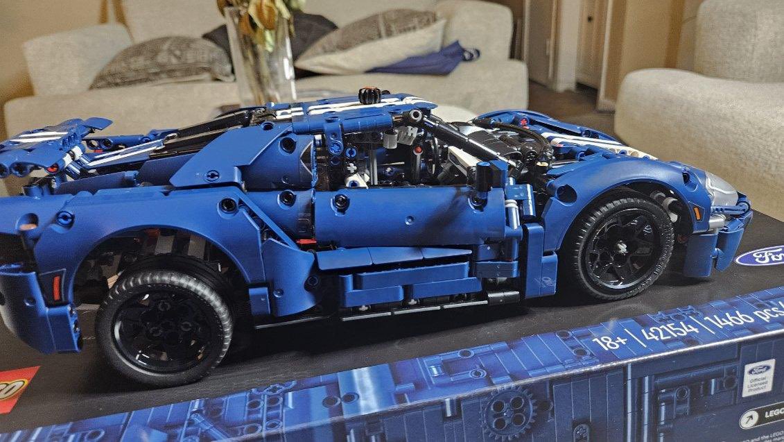 dcburns_26's tweet photo. Took me 3.5 days but I finished πͺπΎ #fordgt #buildingcars #futureengineer https://t.co/a4x5eDutAF