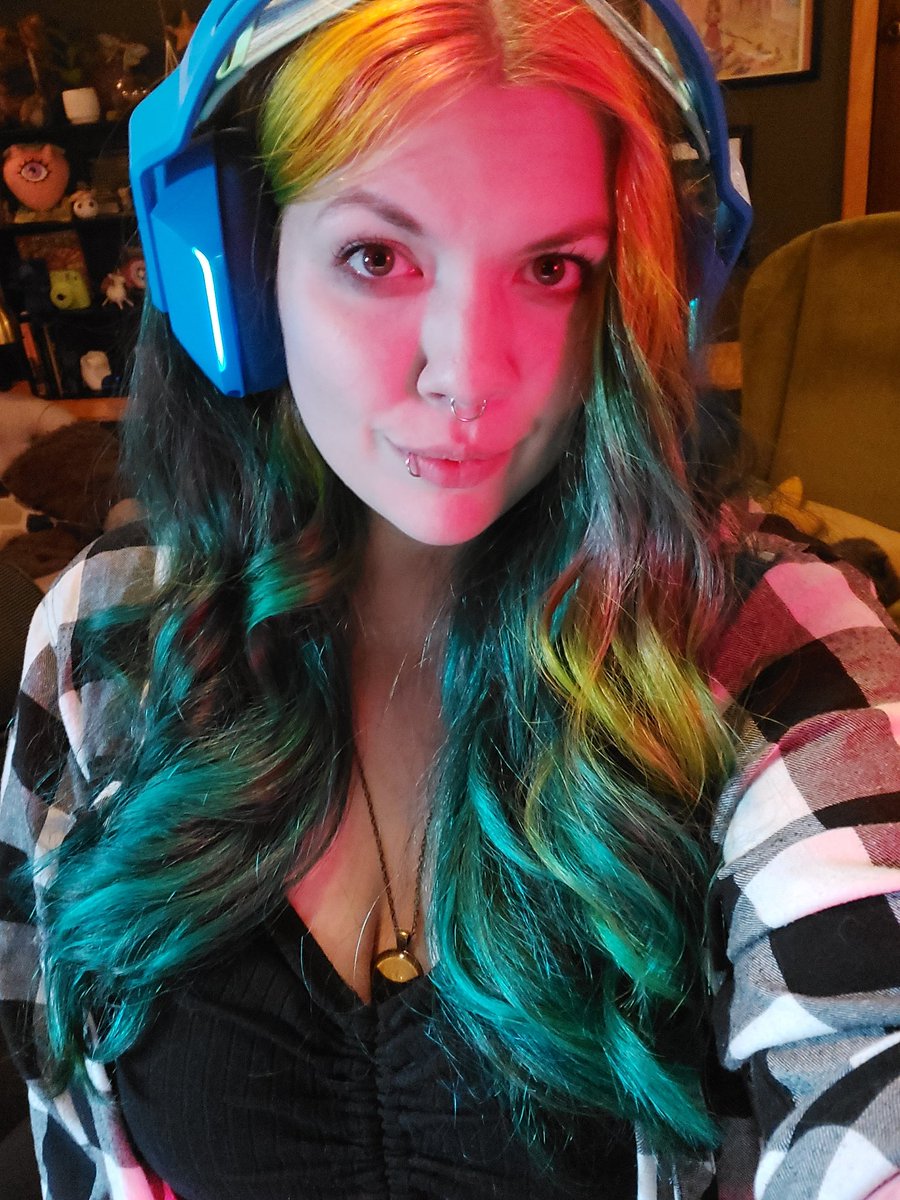 lerlcreates's tweet photo. Come hang out as we play fall guys and then Diablo IV tonight 

https://t.co/HRjcspHyHT https://t.co/ScM8L6Y1Lt