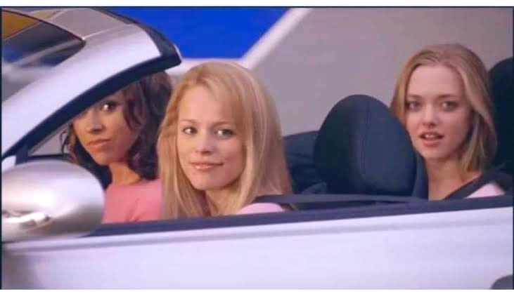 somarz's tweet image. Súbete perra, vamos a ver a los angeles azules, pero trae tu capote #trolltab