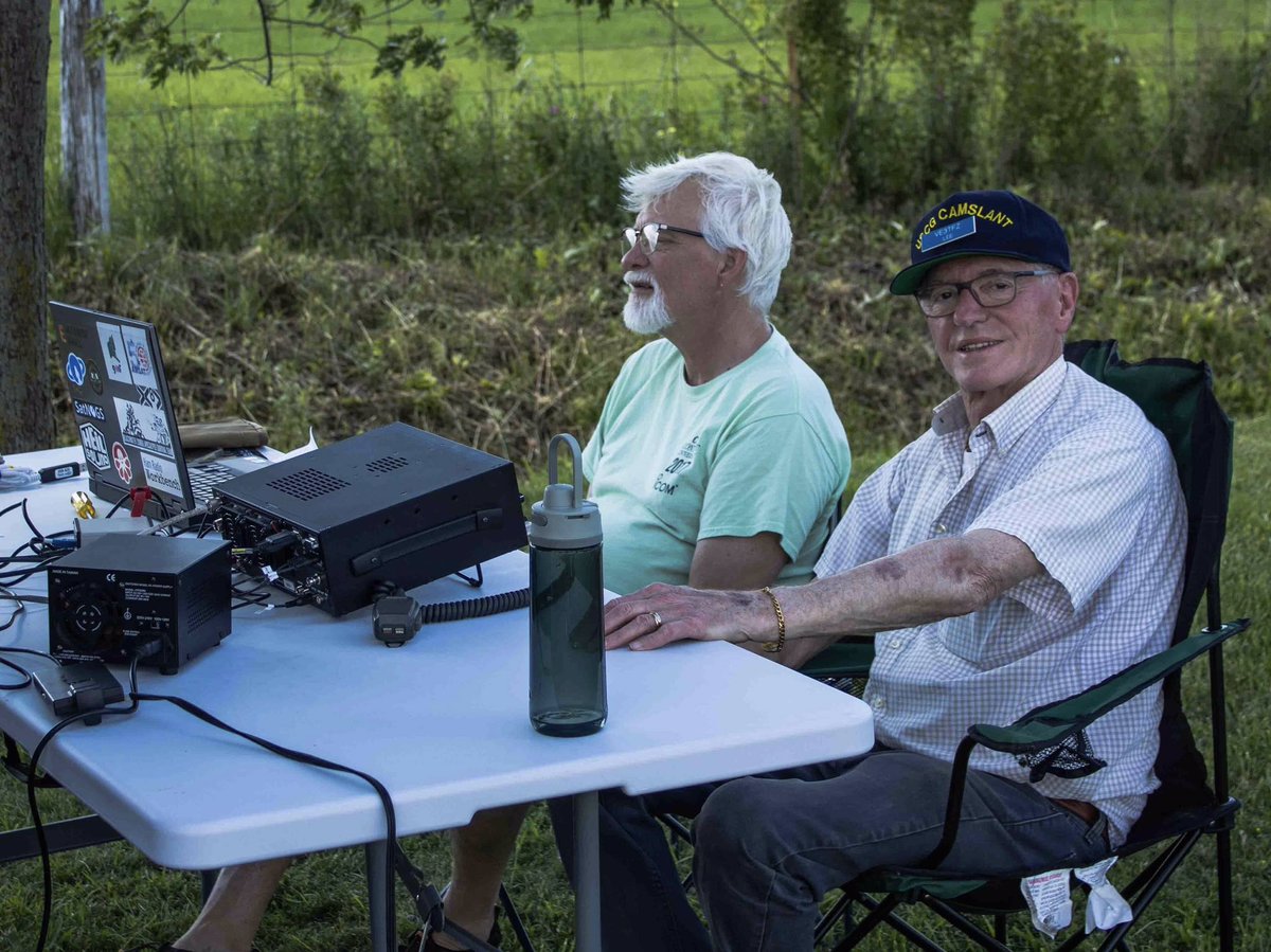 va3ksf's tweet photo. Lots of fun at the Lambton County (Sarnia, Ontario Canada) Radio Club’s Field Day activation. Good band conditions, good food and good friends. https://t.co/FmUVSss9Hl