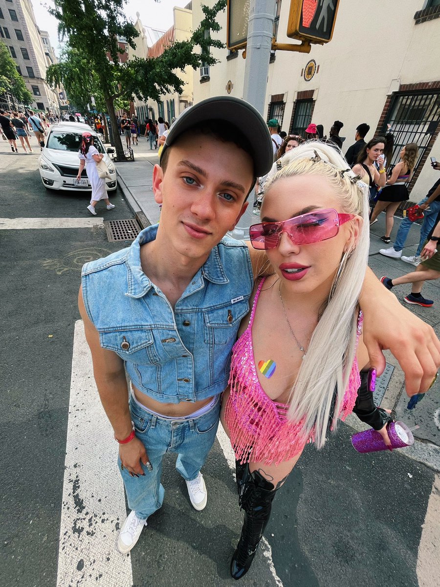 matt tweet media