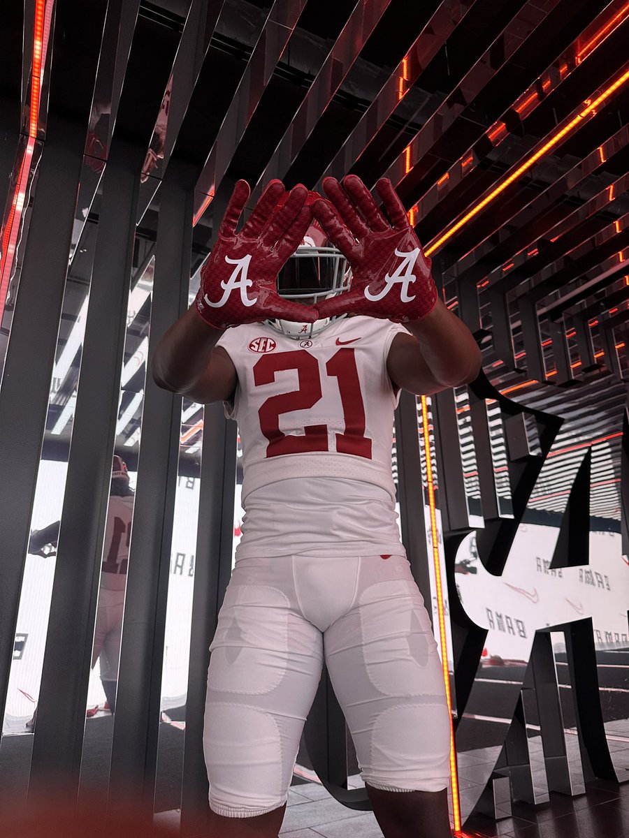Ja’Michael Jones C/O 26 (@mikejones__21) on Twitter photo Had a great time at <a href="/AlabamaFTBL/">Alabama Football</a> Yesterday!!
<a href="/BAMACoachG/">Robert Gillespie</a> <a href="/Coach_TRob/">Travaris Robinson</a> <a href="/freddierch8/">Coach Freddie Roach</a> <a href="/GrangerShook/">Coach Shook</a> Had a great time at <a href="/AlabamaFTBL/">Alabama Football</a> Yesterday!!
<a href="/BAMACoachG/">Robert Gillespie</a> <a href="/Coach_TRob/">Travaris Robinson</a> <a href="/freddierch8/">Coach Freddie Roach</a> <a href="/GrangerShook/">Coach Shook</a>
