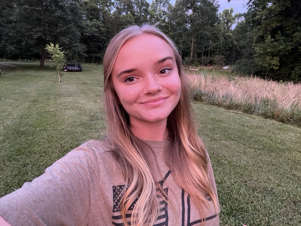 sunset is my fav filter 🌅🧡