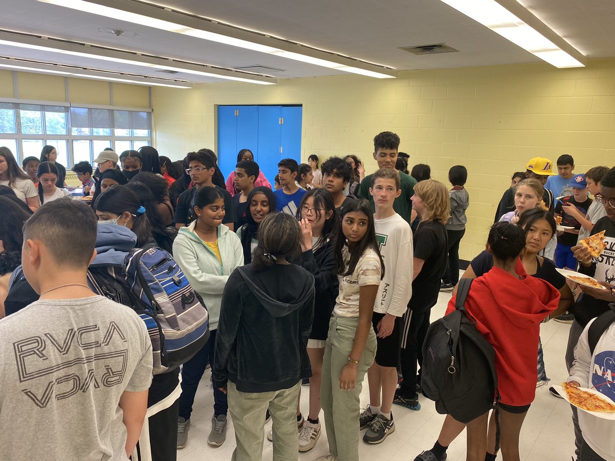 Dmms_tdsb (@dmms_tdsb) on Twitter photo It was an๐ฆand ๐lunch as well as 5K run kind of day! <a href="/SukWu1/">Suk Wu (she/her/elle)</a> <a href="/LC2_TDSB/">Learning Centre 2</a> <a href="/CourtneyLN09/">Courtney Lewis</a> It was an๐ฆand ๐lunch as well as 5K run kind of day! <a href="/SukWu1/">Suk Wu (she/her/elle)</a> <a href="/LC2_TDSB/">Learning Centre 2</a> <a href="/CourtneyLN09/">Courtney Lewis</a>