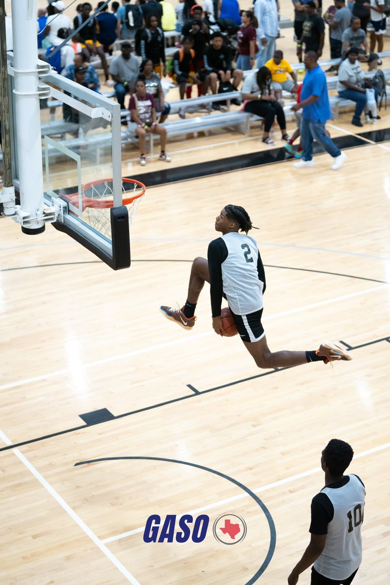 The State Of Texas Shined Bright ✨

Thanks <a href="/Tabchoops/">𝙏𝘼𝘽𝘾🏀📋</a> for a platform that allowed #GASO to do our thing 🤝

Another ELITE weekend to LINK colleges to the talented prospects in our State. 🔗