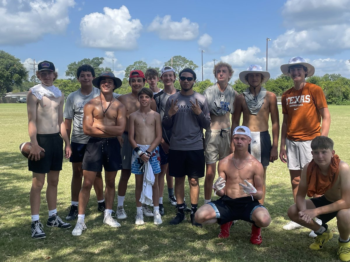 Amanda Snyder tweet media