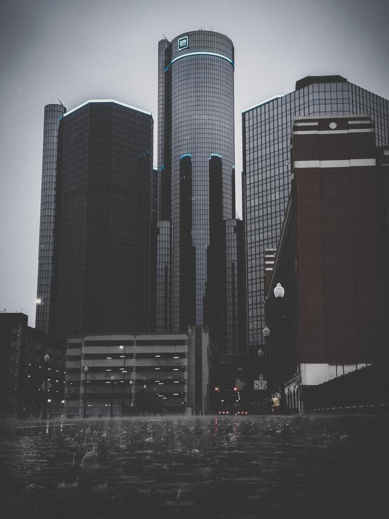 /r/Detroit on Reddit on Twitter ""Taken during tonight’s storms! Love