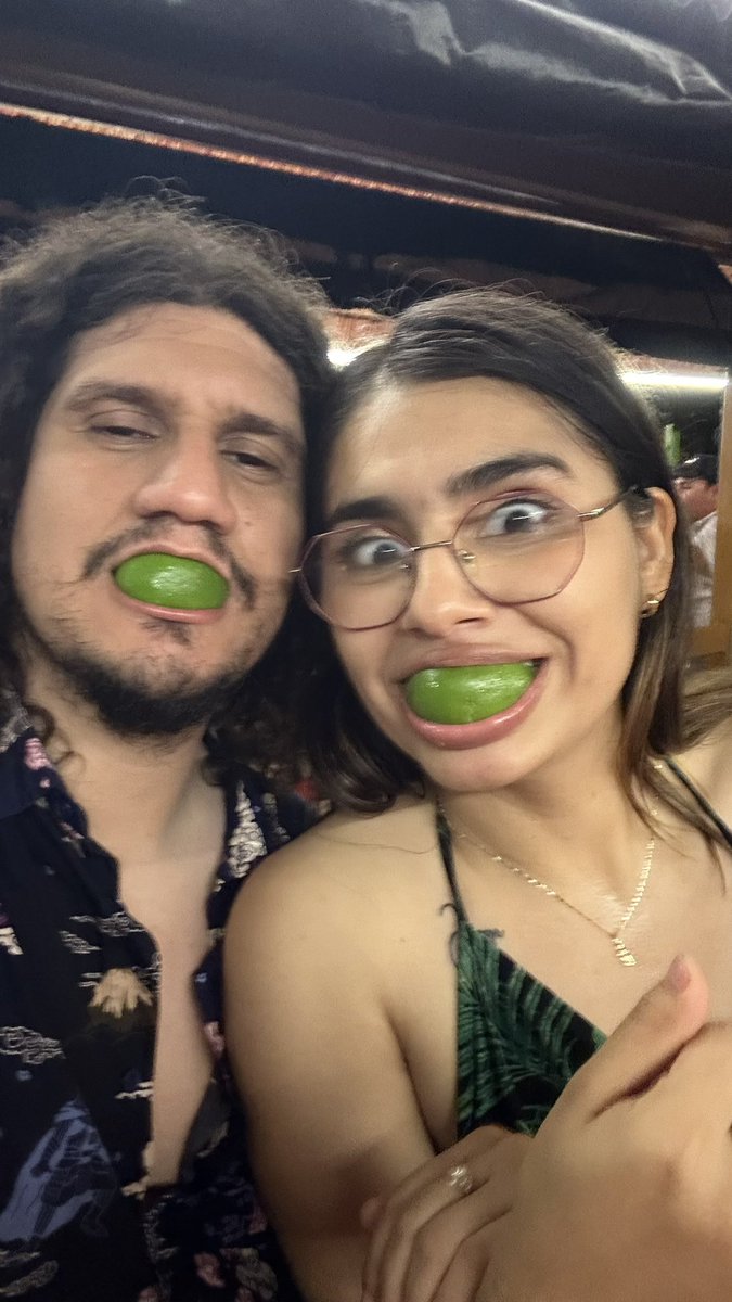 Pant0jAzz's tweet photo. El alcohol no puede hacerte feliz. Pues no veo a nadie triste en estas
Fotos eh. https://t.co/U2ttJaMdhF