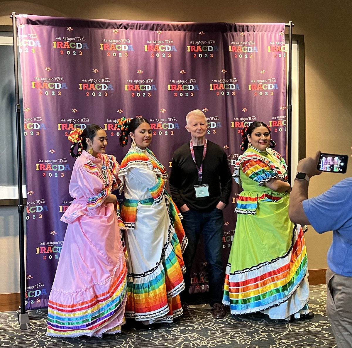 Rutgers_IRACDA's tweet photo. Our codirector @Gary_A_Brewer COULD NOT pass up the opportunity to take a photo with Grupo Folklorico de Bendiciones who just performed for #IRACDA2023 https://t.co/9e8xAn9auP