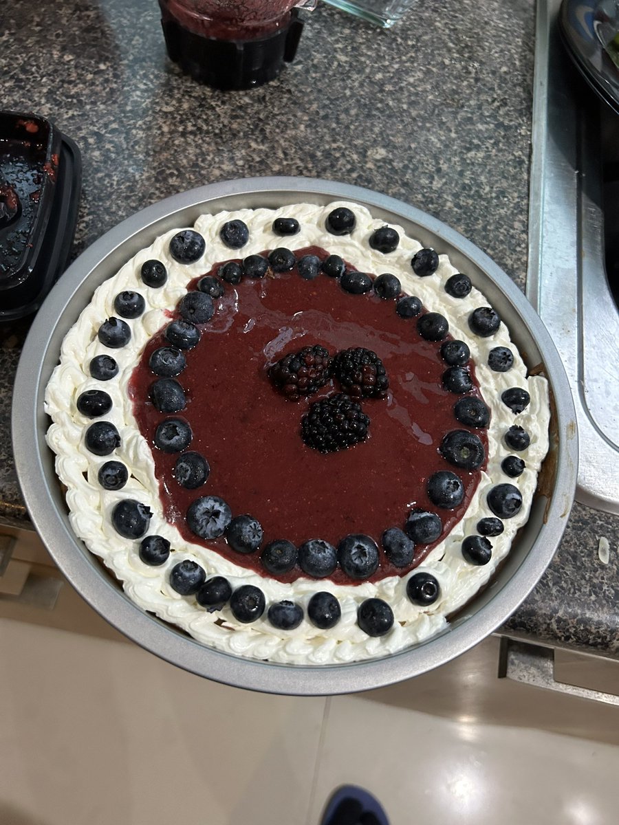 AlainHuertaD's tweet photo. Hoy cocinamos un chesecake bajo en carbohidratos y sin azúcar 🤗 https://t.co/EWHF4lAxoF