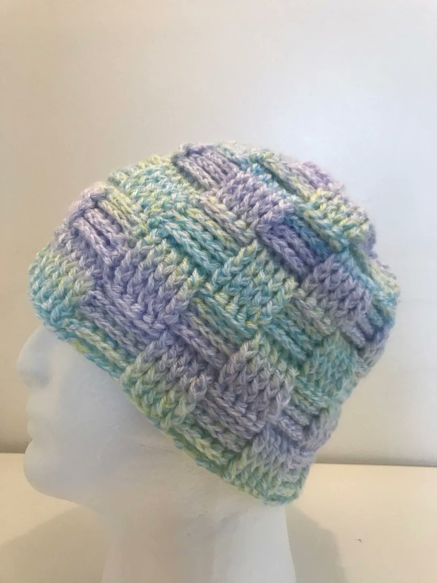 Lilac \ Aqua Basketweave Beanie - 21' Circumference - etsy.com/uk/listing/752… - #beanie #hat #crochet #handmade #etsy #etsyretwt #ATEtsyRT #Basketweave #anthonybrighton