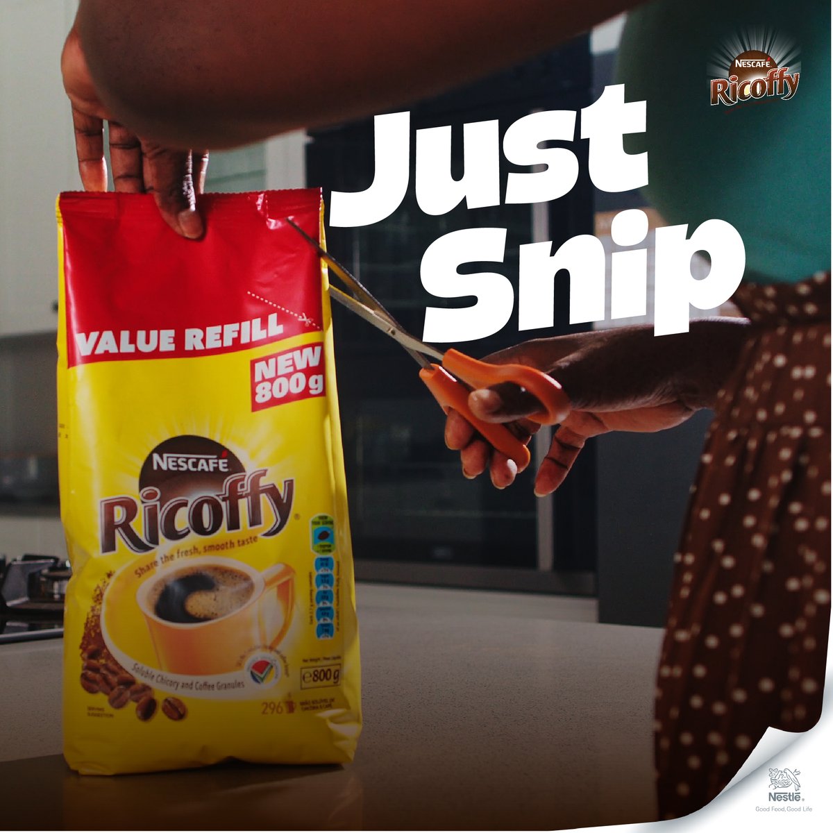 NescafeRicoffy's tweet image. Into’emnandi iyaphindwa, that’s why we’re giving you 50g extra with the new NESCAFÉ RICOFFY 800g Value Refill pack.

#NESCAFERICOFFY800g #50gEXTRA #MoreValue #SphetheSomethingForEveryone