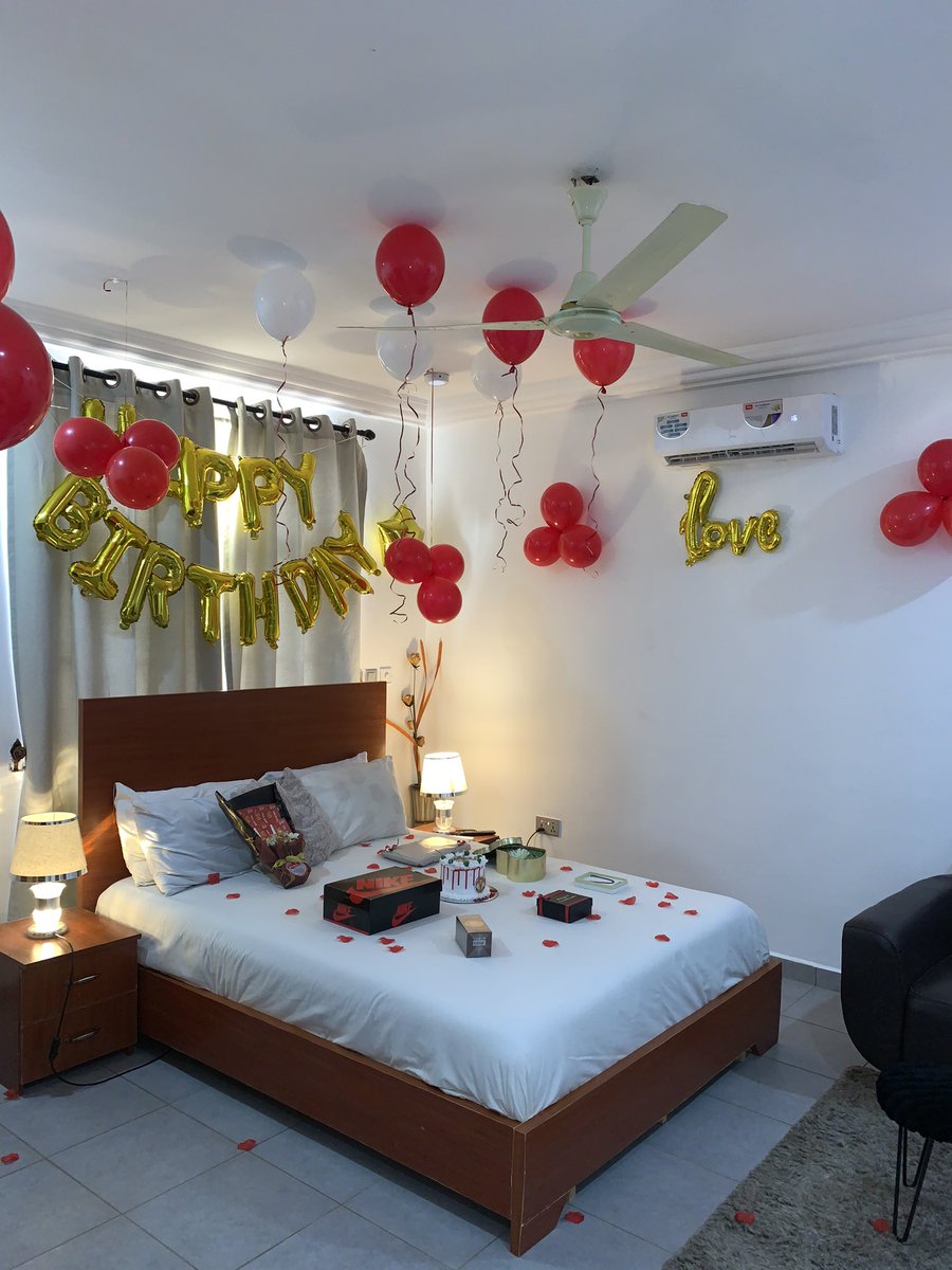 naa_yorks's tweet photo. About yesterday 😍❤️
Taking orders for this week❤️
Dm to make enquiries ❤️
Our services 
💢Balloon decor 
💢Surprise Gifts 
💢Balloon box 
💢Flower bouquets
💢Hampers 
💢Chocolate boxes
💢Food baskets 
💢Events catering 

Kindly rt‼️ https://t.co/8he98Fp8YB