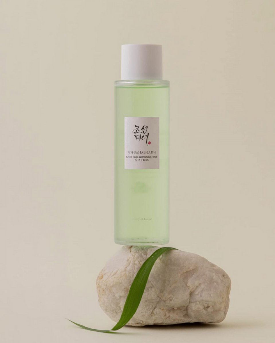 NiashaFrance's tweet photo. Vous êtes team 📷 toner #exfoliant ou team 📷 toner #hydratant ? Votez avec un emoji 📷
Si vous avez besoin d'hydratation et d'exfoliation tout en 1, découvrez d'autres #lotiontonique exfoliantes dans notre boutique https://t.co/4alJgPBkAx https://t.co/ansTil3hP3