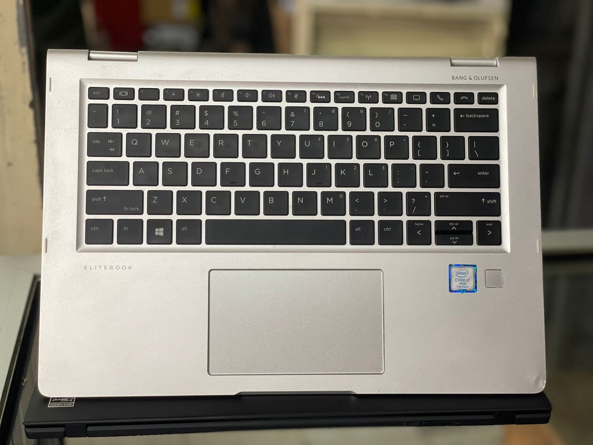 __spence_r's tweet photo. 🔹HP 1030 G2 7th Gen
🔹 Processor Intel Core i7
🔹Storage 16gb ram/512gb SSD
🔹X369
🔹 Touchscreen
🔹Price Ksh 50,000
DM @RoyaltechC
#MondayMotivation Willis Raburu
#OCSAMKenya2023 Putin Russia
Royal Media Services Sudden Lamu #TheScamSyndicate Wagner #CartelsFightingKandie https://t.co/9duw3ou8dr
