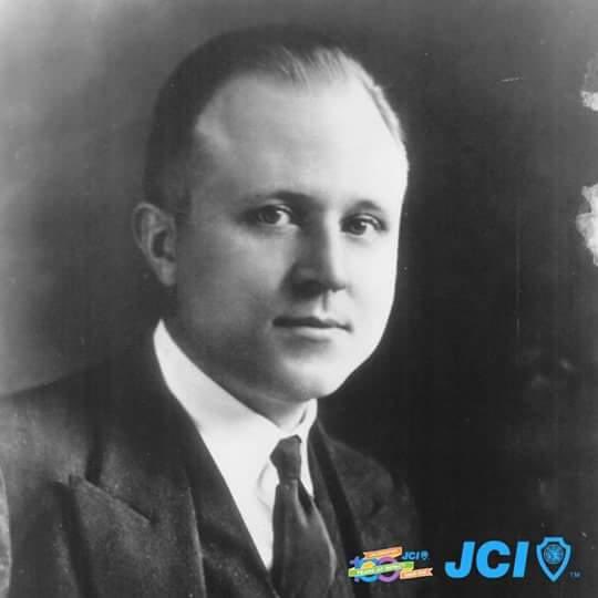 El 26 de Juny de 1892 va neixer Henry Gissenbier Jr fundador de la Junior Chamber International (<a href="/jcileaders/">JCI</a>) #GuidedByPurpose