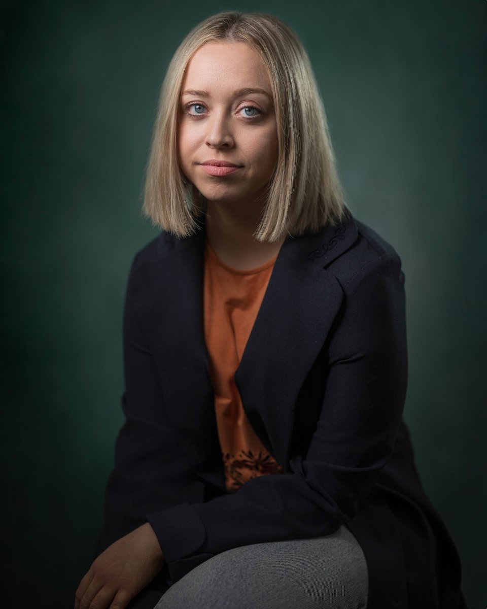 Headshots by Jamois!

Here’s the brilliant <a href="/chloewillis96/">Danial</a> from a recent headshot shoot… OK, this is more of a portrait, so sue me. 

Do you need headshots? Portraits? Both? Hit me up!
📸🎭