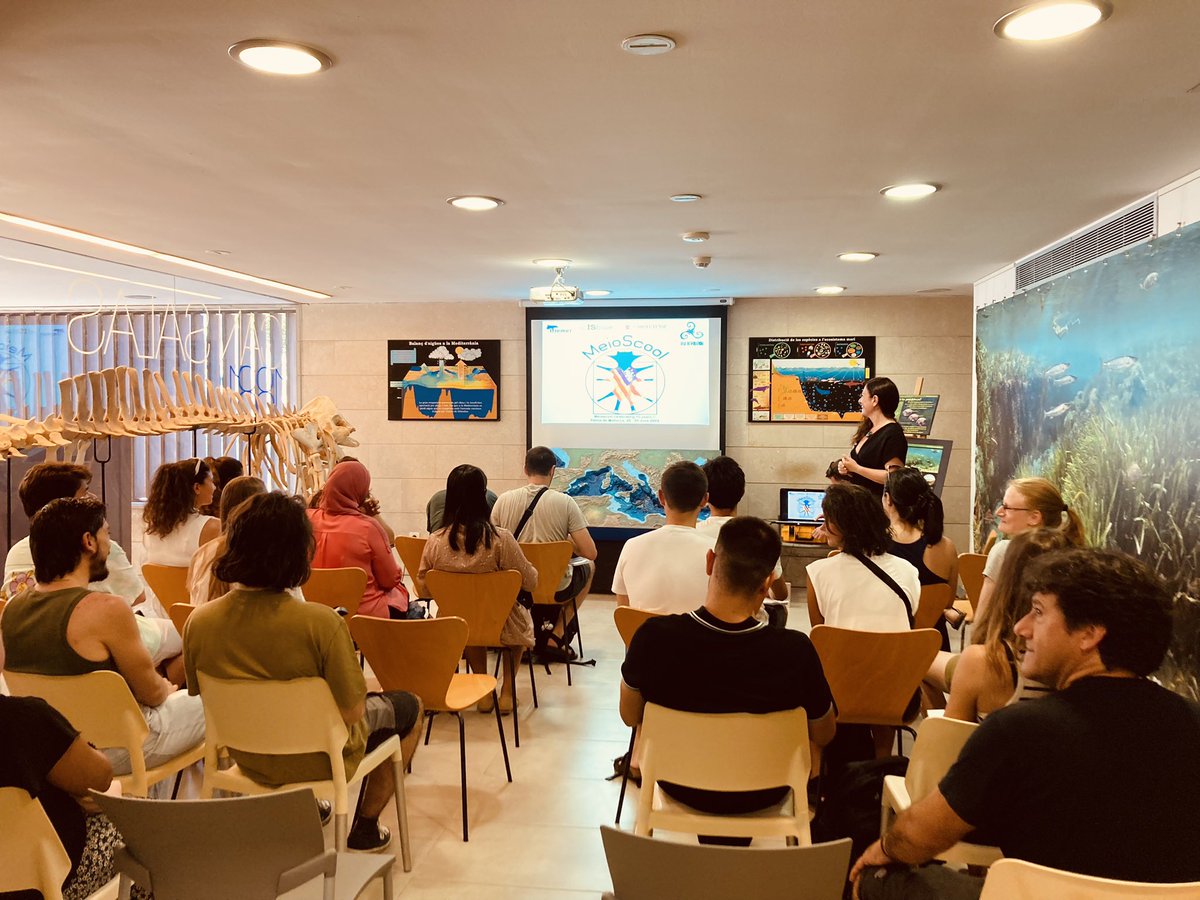 BlueRevolutionProject tweet media