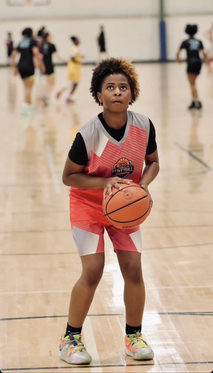 LbaElite's tweet photo. @teammatehoops Basketball National Championship Tournament  MVP 

Gabriella Frank lead her team in scoring on the offensive end. Also on the Defensive end she came up with a game winning steal. Ended the game with 5 steals.

Game-Winning free-throw make to bring her total to 13 https://t.co/gmxqHIWnDm