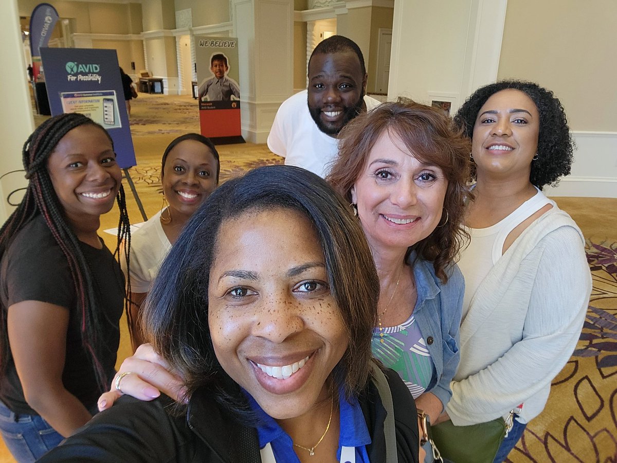 flanders94's tweet photo. Day 0 in Orlando in the books. Collaborated w/Cultivating Writing Team, learned an @avid4college clap from staff developer @the_real_mr_K, & connected with my @JCEScholars family. It was a great day! #AVIDJoy #AVIDFamily @AvidSoutheast #AVIDSI2023 https://t.co/nd2YA6qy4A