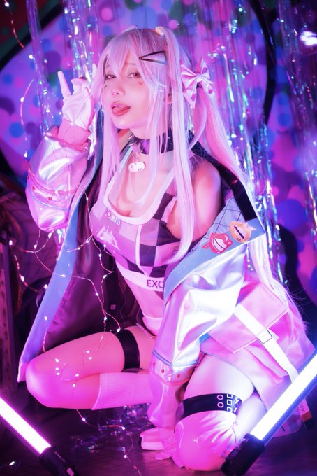 Twitterのコスプレ画像3