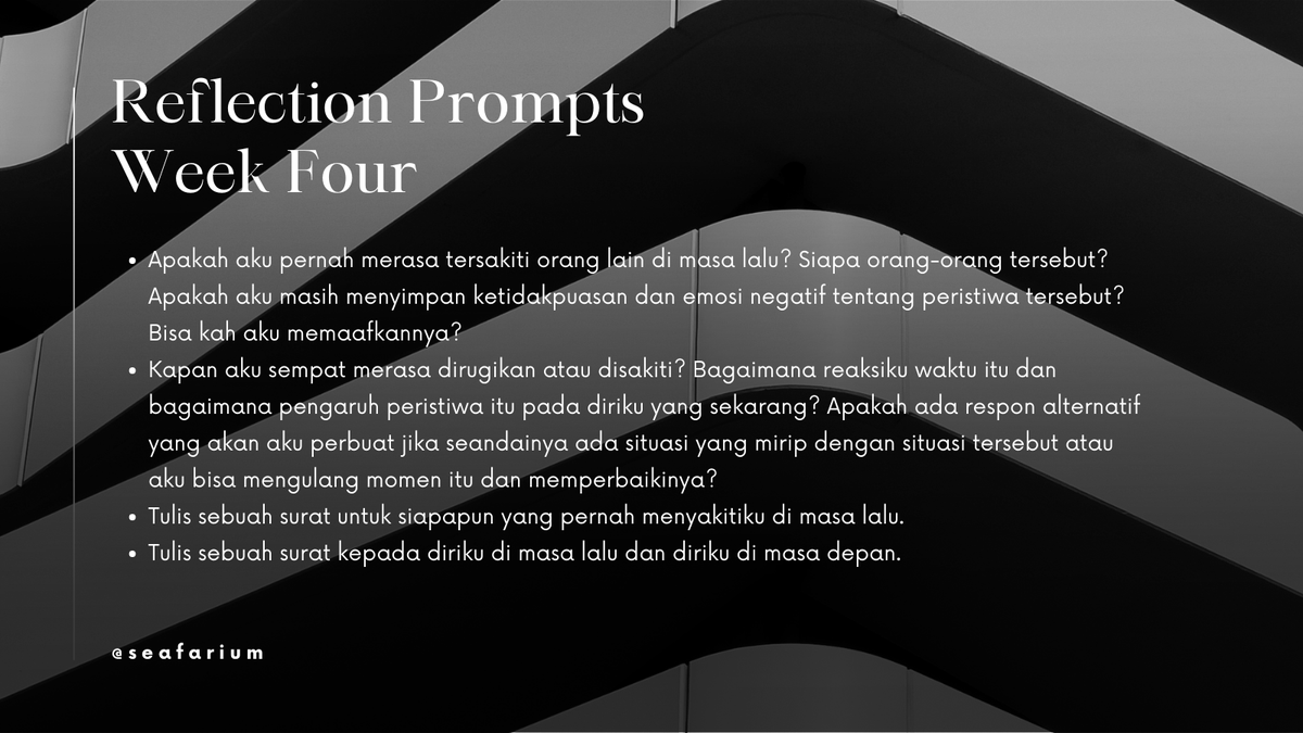 seafarium's tweet photo. June Reflection Prompts 🍃🌿🍀💚 
Week 4

･ﾟﾟ･｡ questions list
1. Apakah aku pernah merasa tersakiti oleh orang lain di masa lalu? Siapa orang-orang tersebut? Apakah aku masih menyimpan ketidakpuasan dan emosi negatif tentang peristiwa tersebut? Bisakah aku memaafkannya? https://t.co/0DXuRECpDC