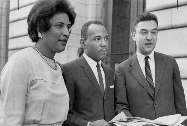 JNelsonLDF's tweet photo. Today, the man who desegregated the University of Mississippi in 1963-#JamesMeredith-was born. Fmr client of ⁦⁦@NAACP_LDF⁩ Mr. Meredith was represented by Constance Baker Motley &amp; LDF’s 2nd President &amp; Director-Counsel Jack Greenberg. Happy 90th Birthday, Mr. Meredith! https://t.co/SU61oHId1o