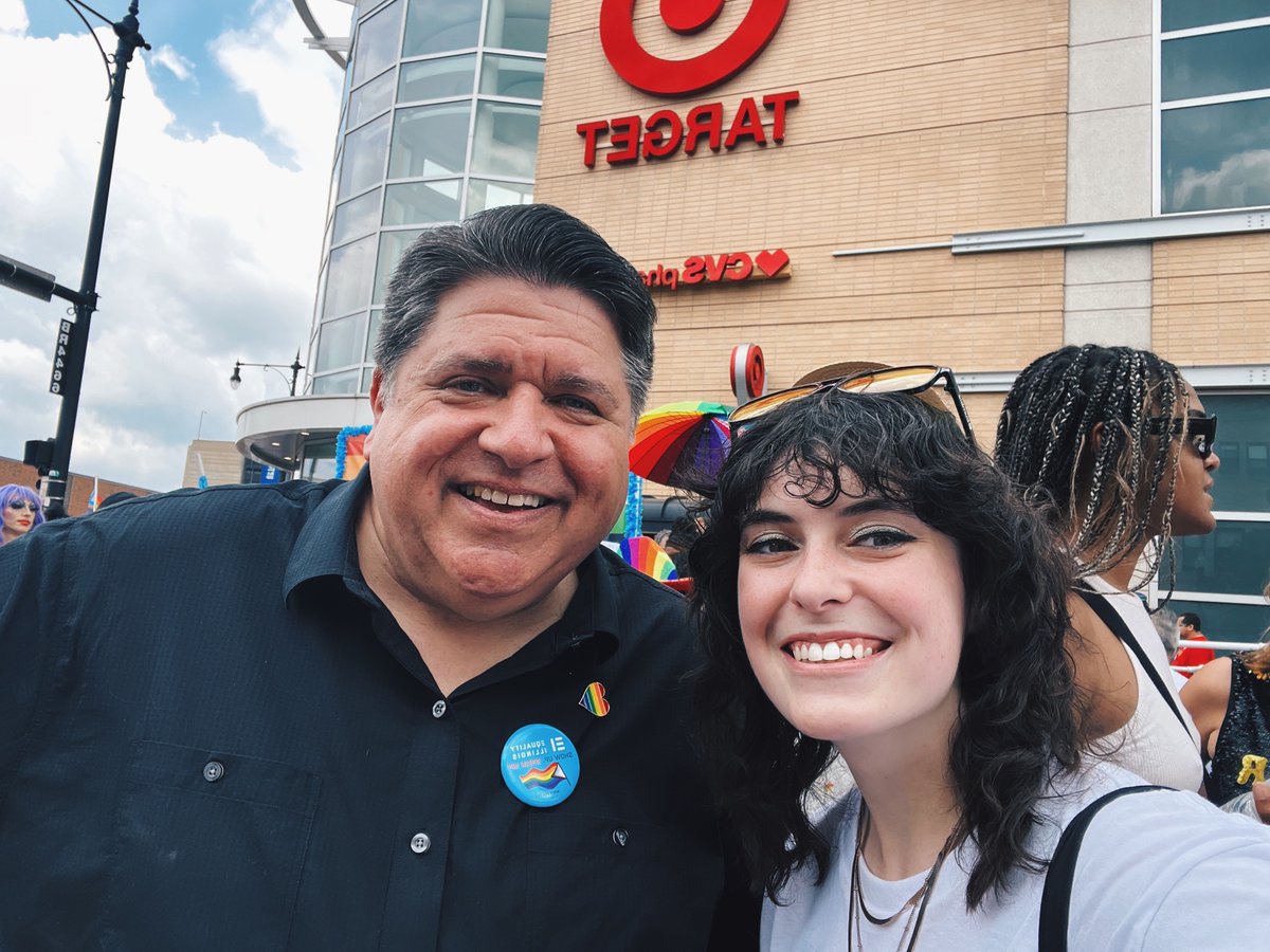 Pride always makes me happy and being in Chicago’s parade made my last month here really special. This city always finds ways to make you love it more.