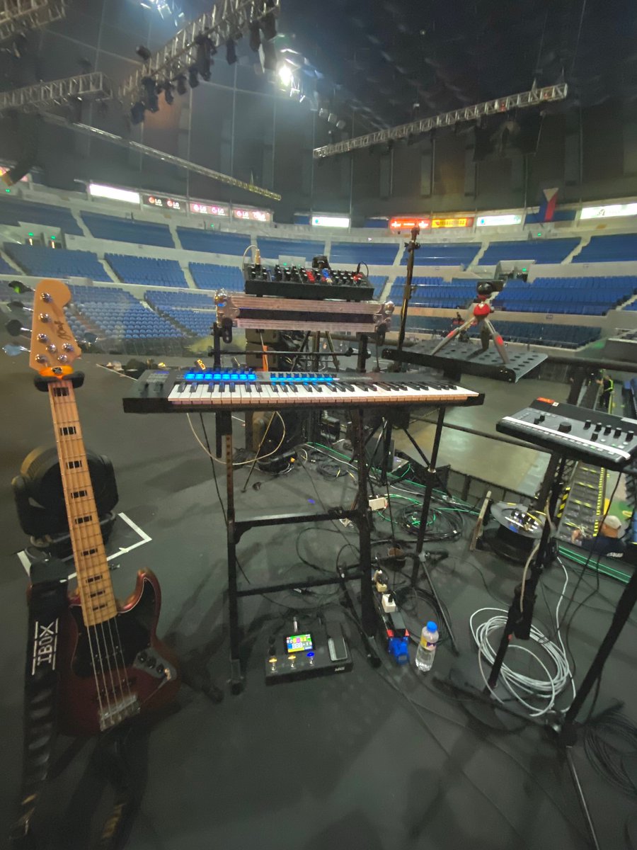 Sam de Leon tweet media