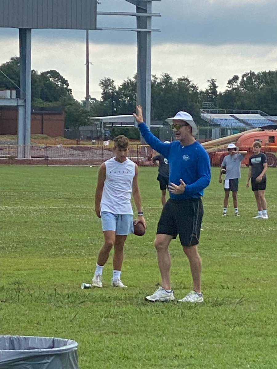 JaxonRobertson5's tweet image. Had a Great experience @mpa_info and learned a lot from all the coaches around me.@Garrettnuss13 @EliManning @SamParker3271 @QBHitList @rajesh_murti @On3sports @quarterbackmag @TheQBTech @ASCENSION_AM @jarrettbailey12