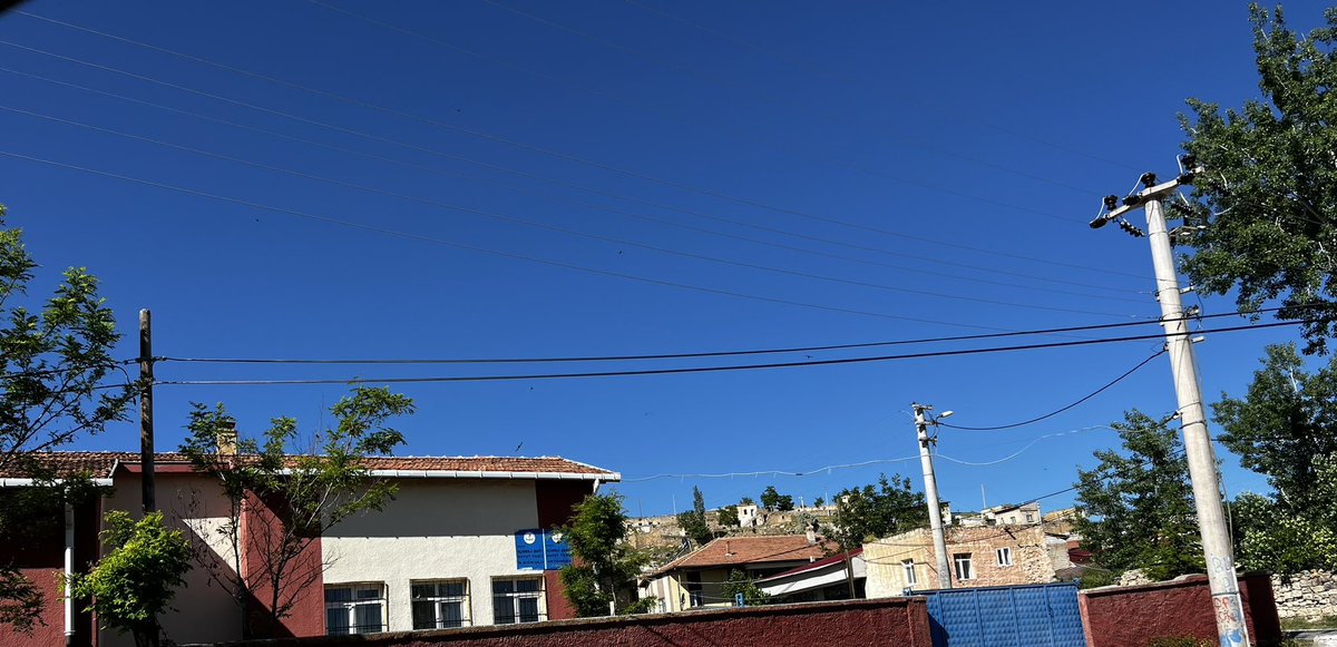 İçimiz hep bir hoşçakal ülkesi.