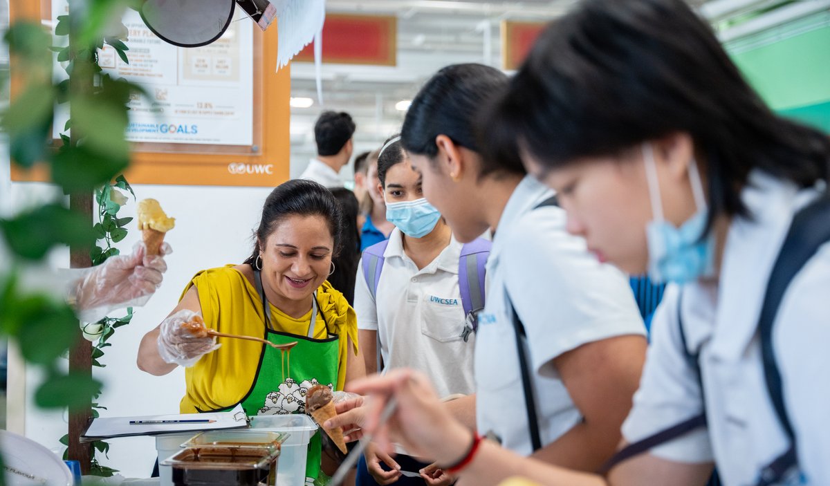 Our wonderful #UWCSEA East Parents' Association treated our High School students to tasty ice-cream sundaes last week. This end of year treat was a big hit! Thank you to our PA for the amazing gesture.