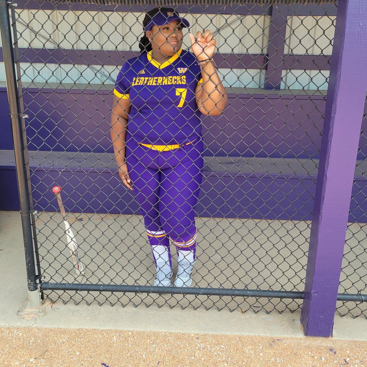 KaydenPorter6's tweet image. Yep! Purple Is My Color! Can't wait to see what the future holds! @WIUSoftball @agoler35 @TheRealChopkins
#LeatherneckReady
#JustTheBeginning