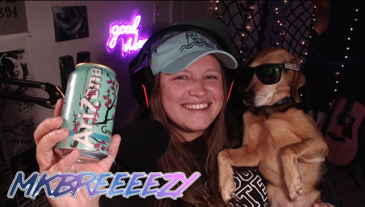 MKBreeeezy's tweet image. How many likes on this tweet for @DrinkAriZona @drinkazhard to sponsor me? 🐶☀️🌺🍃🌊