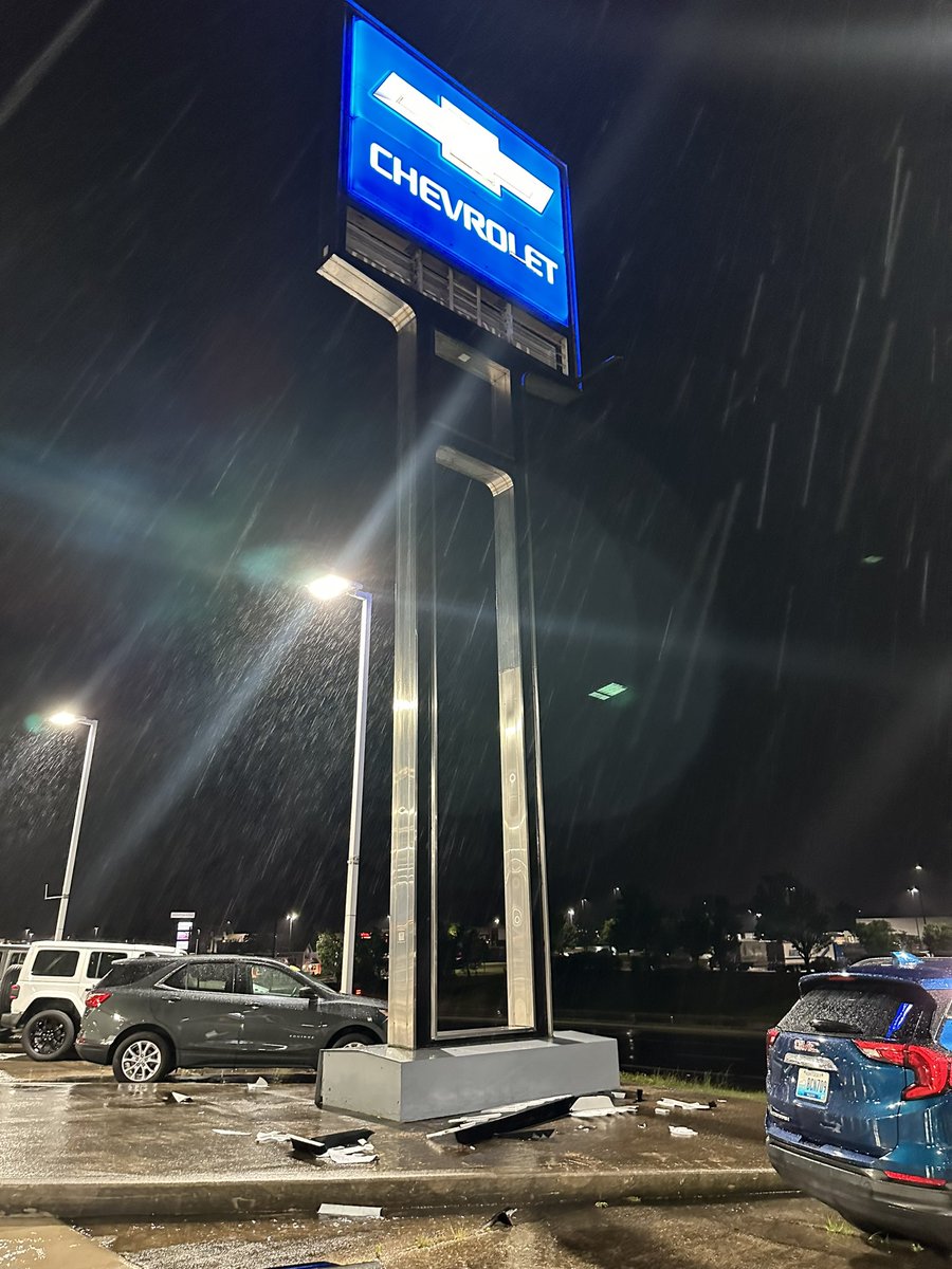Our sign was damaged during the strong wind on Sunday night. 
<a href="/FOX56News/">FOX 56 News (WDKY)</a> <a href="/WBON_TV/">WBONTV</a> <a href="/LEX18News/">LEX 18 News</a>