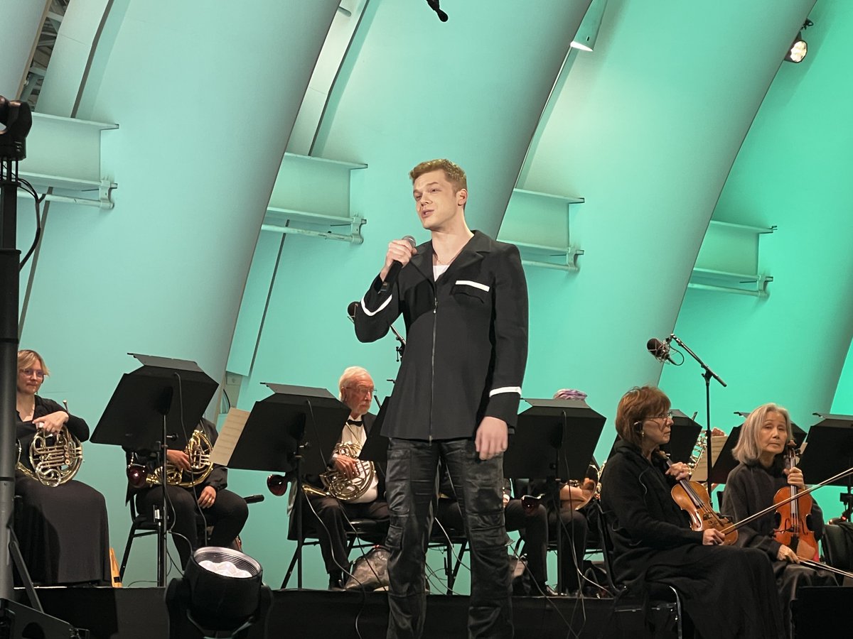 phoenykz's tweet photo. Star Wars

#TheGameAwards #10YearConcert https://t.co/XBAq1ET8Pq