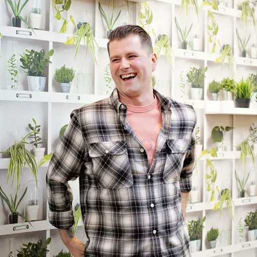 It's the final call for Thursday's Breakfast meeting when Danny Matthews will be sharing how to create a compelling brand story to set us apart from the competition. You'll also get to network with other local businesses over a fabulous cooked breakfast. buff.ly/43UuVT9