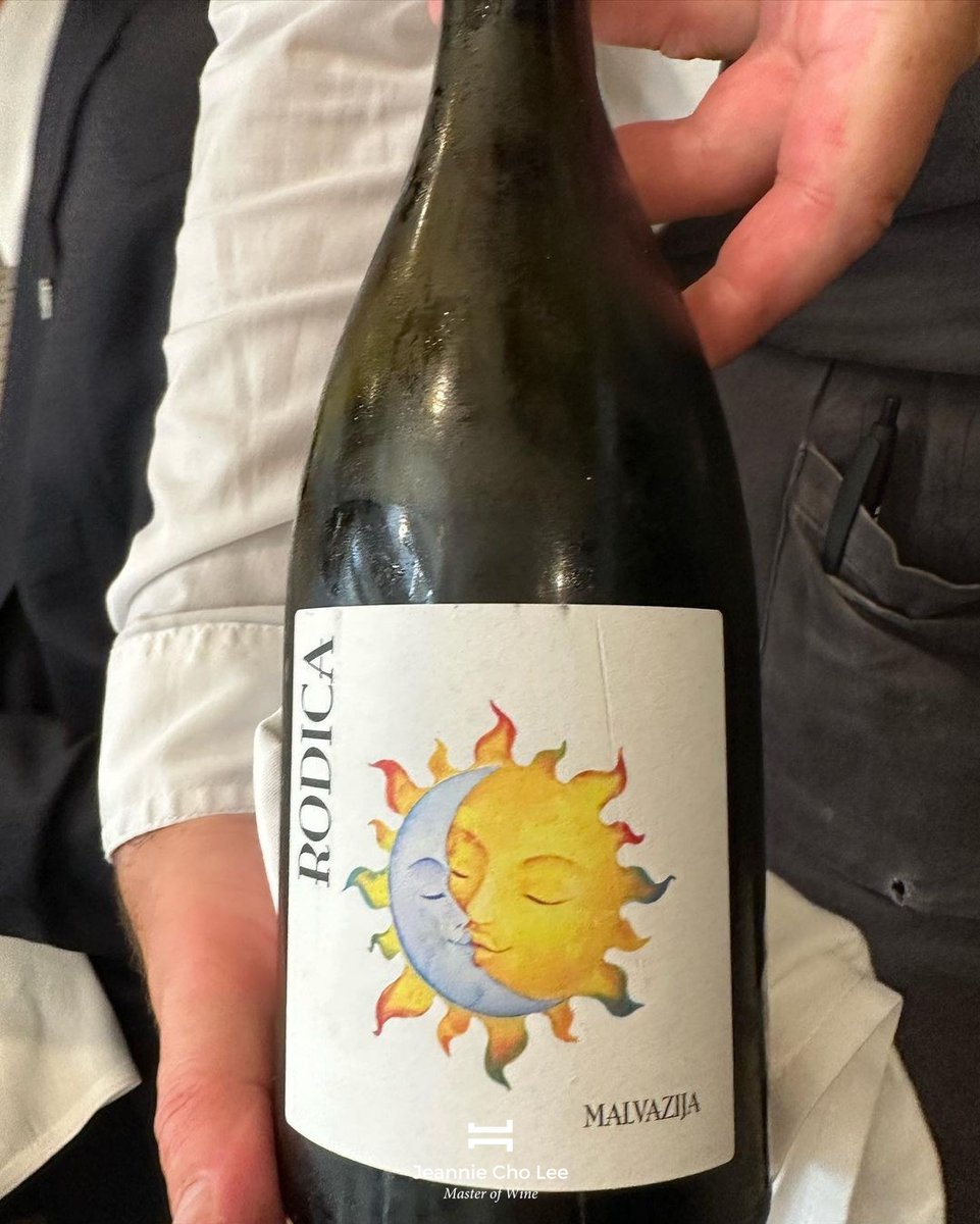 JeannieChoLee's tweet image. I live by this motto: It’s wine o’clock somewhere in this world! Enjoying some intense Malvasia &amp;amp; the interesting array of wines by Movia Wines!

#slovenianwine #slovenia #wineoclock #saturday #malvasia #wine #winetime #winetasting #winelover #masterofwine #winelife #wineoclock