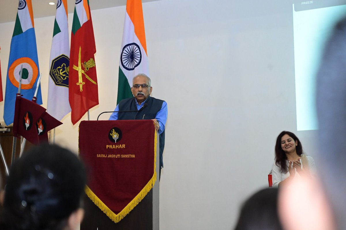 IndiaY20's tweet photo. Glimpses from the impactful event hosted by #Y20India and Prahar Samaj Jagruti Sanstha, focusing on the Y20 theme of Peace-building and Reconciliation. Graced by Lt. Gen. @VGK_India , Principal Advisor to the Ministry of Defence, Mr. @devanshshah_ ,Track Chair - Y20 India, Fl. Lt. Shiwalee Deshpande, Secretary of Prahar Samaj Jagruti Sanstha, and Sulabh Deshpande, Director of Pooja Systems. Together, we strive to create an era of no war and foster global harmony. 

#Y20 #PeaceBuilding #Reconciliation #PraharSamajJagrutiSanstha