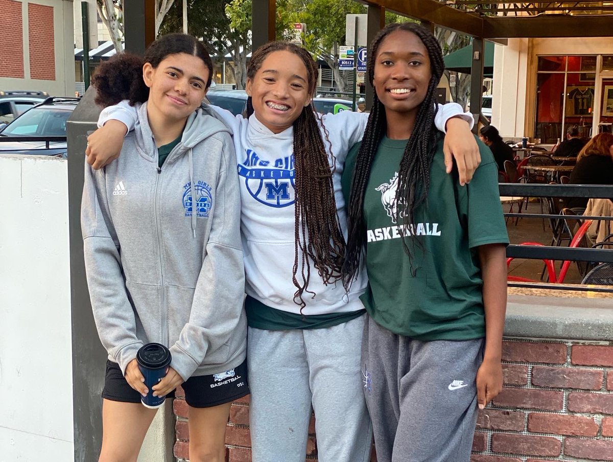 AaliyahString's tweet photo. My teammates and I enjoyed @CalPolyWBB camp! I’m glad that we were able to go. 

I was also able to watch my little bro play! 🫶🏽 https://t.co/jTHymEFNME