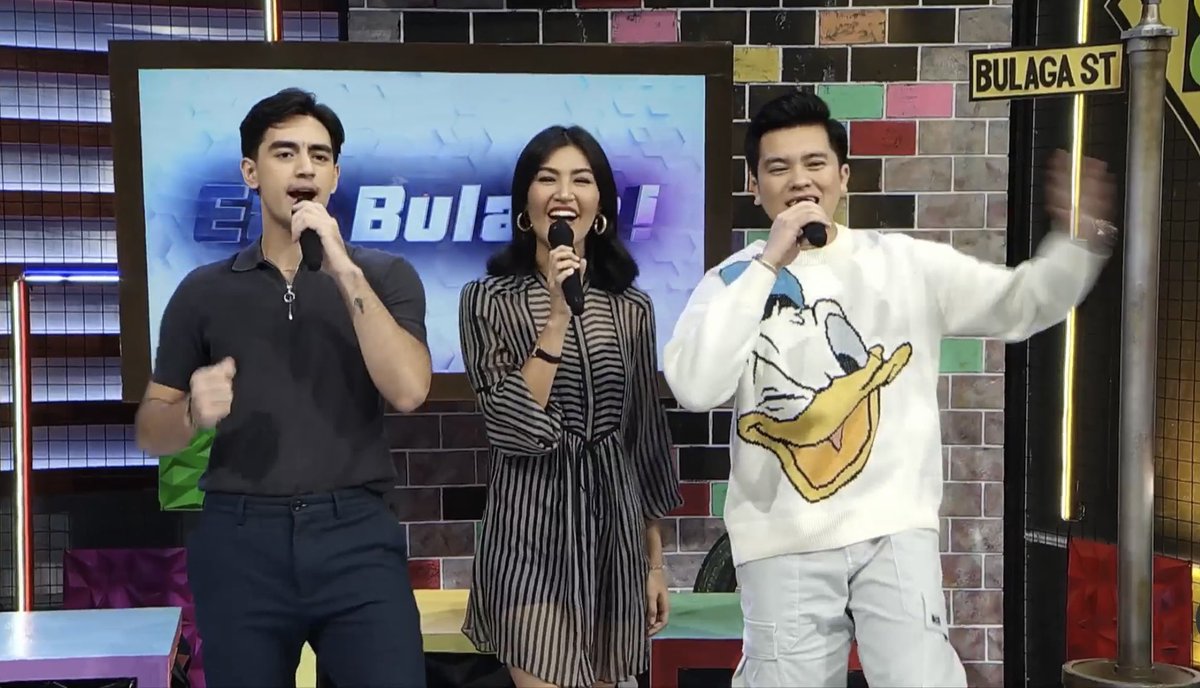 I like how calm and smooth these three execute the hosting… #EatBulaga